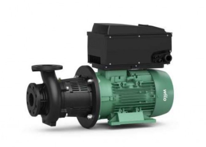 Центробежный блочный насос Wilo BL-E125/225-11/4-R1